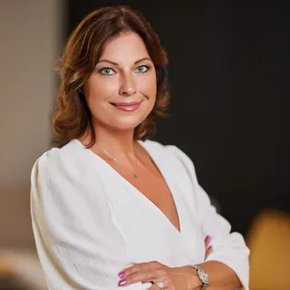 Andrea Róna